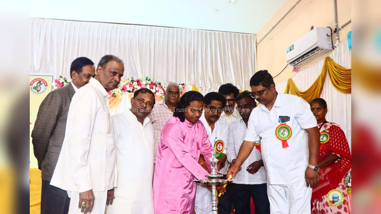 *Divine Visit - 4th Annual Get-Together of Spandhana Cheyutha Foundation*